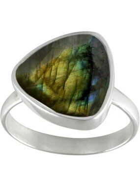 Natural-faceted Labradorite Gemstone Ring Trillion Shape Silver Faceted Ring